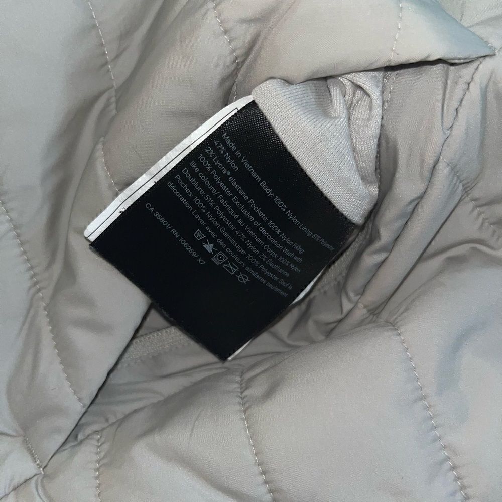 Lululemon Reversible Puffer Jacket - Picture 10 of 14